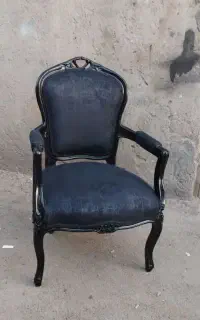 کارگاه مبلمان و میز غذاخوری