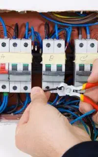 خدمات برق ساختمان