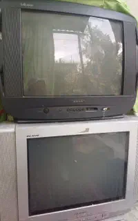 تلویزیون قدیمی سالم ال‌جی و سامسونگ