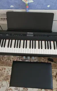 پیانو دیجیتال سوزوکی s300