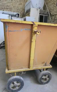 فروش ۴ عدد گاری سطل زباله فلزی