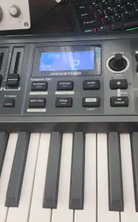 میدی کنترلر Novation Impulse 61