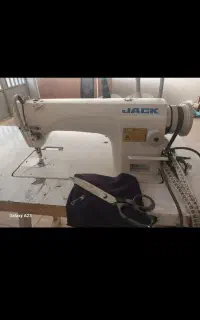 چرخ خیاطی خانگی کم کار