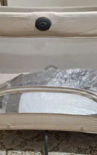 تخت پارک گراکو + تشک و دو عدد گارد تخت کنار مادر