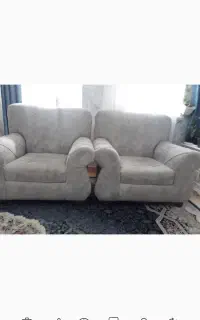 دوعدد مبل تک نفره محم