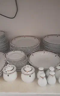 چینی دوازده نفره رویال