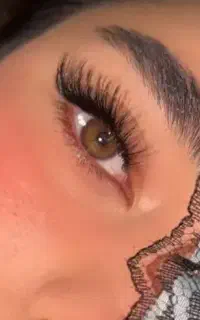 خدمات اکستنشن مژه و لیفت/خدمات بافت مو/کاشت ناخن