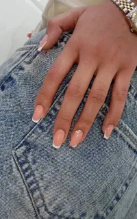 کاشت ناخن