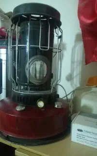 یک عدد چراغ نفنی