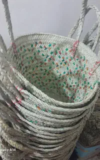 سبد حصیر بافی