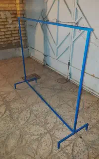 آویز لباس