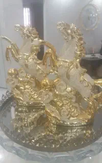 دکوری طلایی