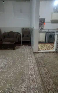 خانه درجوادالئمه راه جدا میباشد
