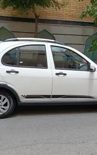 کوئیک GXR سفید مشکی 1404
