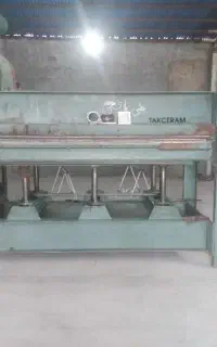 پرس کاری درب وروکش کاری ام دی اف ونوئپان