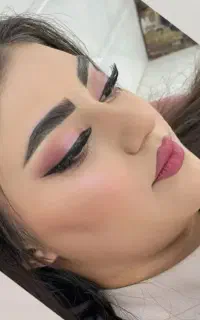 میکاپ‌ و شنیون با تخفیف ویژه