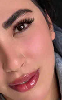 آف خدمات اکستنشن مژه و لیفت