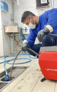 تخلیه چاه طارم زنجان با حضور فوری