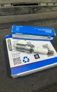 مرکز تخصصی شمع و اکتان فقط اورجینال