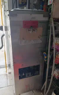 دستگاه بستنی