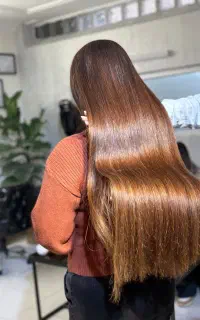 خدمات آرایشگری و زیبایی