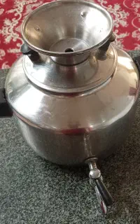 یک عدد کتری سماوری