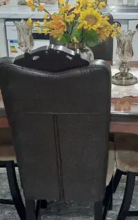 میزغذاخوری ۴نفره