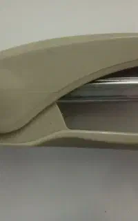 منگنه  کرمی ۳۰۰تومن مشکی ۲۵۰ تومن کاملا سالم