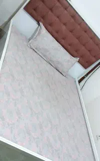 تخت دونفره