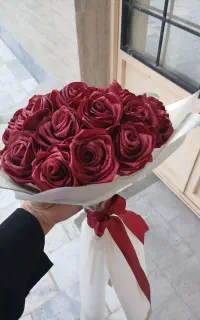 دسته گل رز جگری رنگ نو