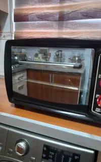 توستر