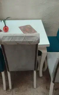 میز نهارخوری چهار نفر