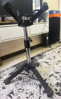 پایه هنگدرام فلز