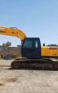 بیل مکانیکی 210