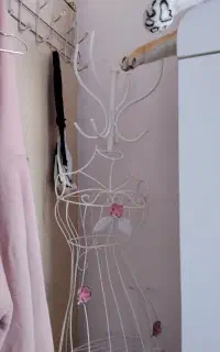چوب لباسی طرح مانکن نو