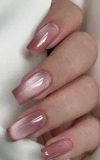 مدل برای کاشت ژلیش لمینت و پدیکور و تکمیل آلبوم