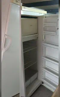 یخچال فریزر سرهم و ساده