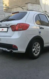معاوضه با نیسان مدل پایین