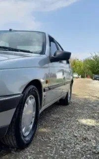 پژو ۴۰۵ مدل ۹۵  بی رنگ  یه کف دست رنگ شاسی ها پلمپ