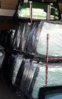 شیشه اتو مبیل مهران