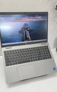 Dell Precision 3551 / i7 نسل 10 / 16 / Quadro 4GB