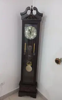 ساعت ایستاده کلاسیک
