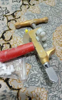 سرامیک بر دستی