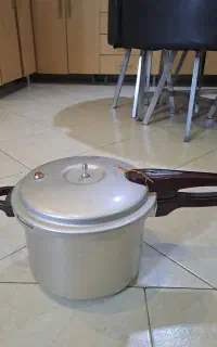 زودپز برند Unique اصل در حد نو