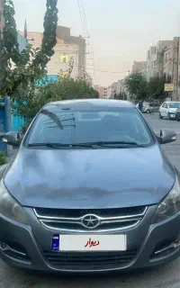 جک j5اتوماتیک