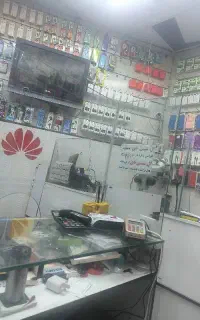 اجاره قسمت لوازم جانبی موبایل در مدرس حاشیه خیابان