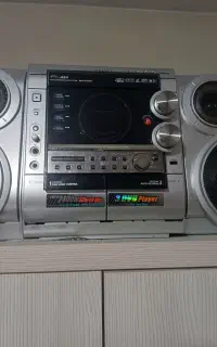 سی دی و ضبط کاست خور تمیز