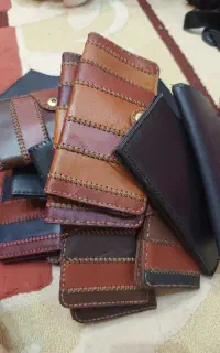 کیف پول چرم طبیعی دست دوز به تعداد