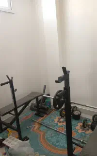 دستگاه بدنسازی با وزنه