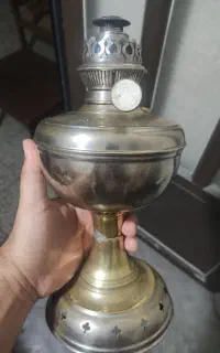 لمپا برنجی کهنه
